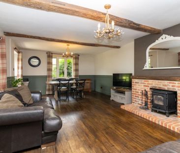 4 bedroom cottage to rent - Photo 1