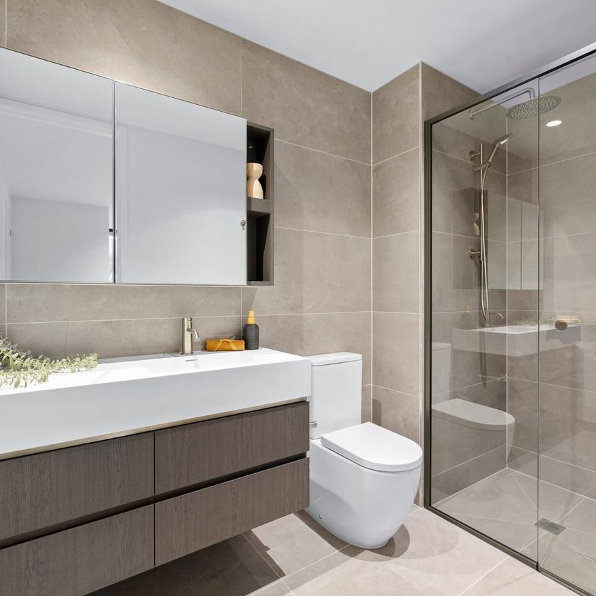 AUSTRALIAN LUXURY THAT FEELS LIKE HOME! - Photo 1