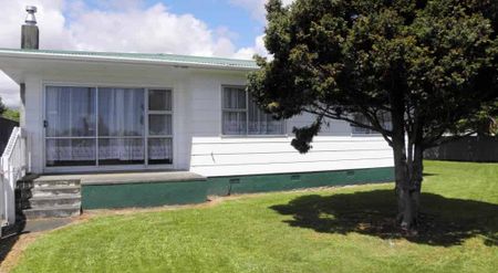 Tidy on Strathmore - Photo 4