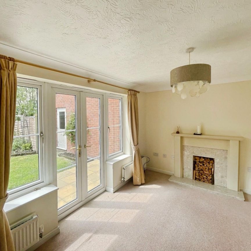 Lattimore Road, Stratford-upon-Avon - Photo 1