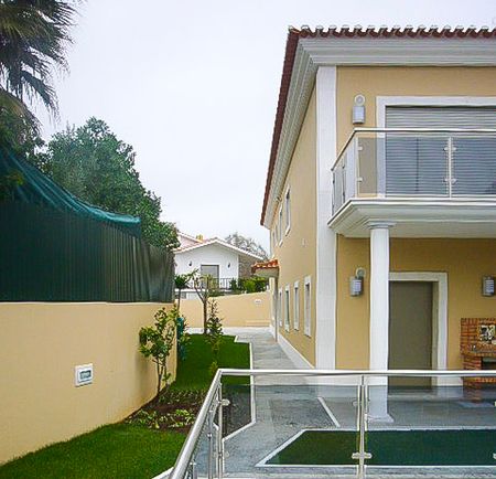 Spacious five-bedroom villa with garden and swimming pool in Birre, Cascais. - Photo 5