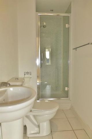3 bedroom townhouse to rent - Photo 3