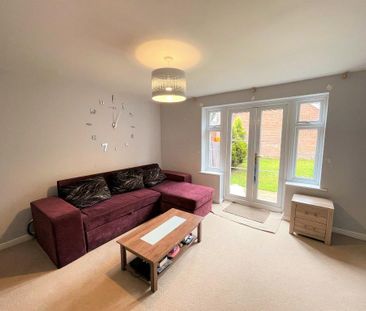 3 bedroom terraced house to rent - Photo 1