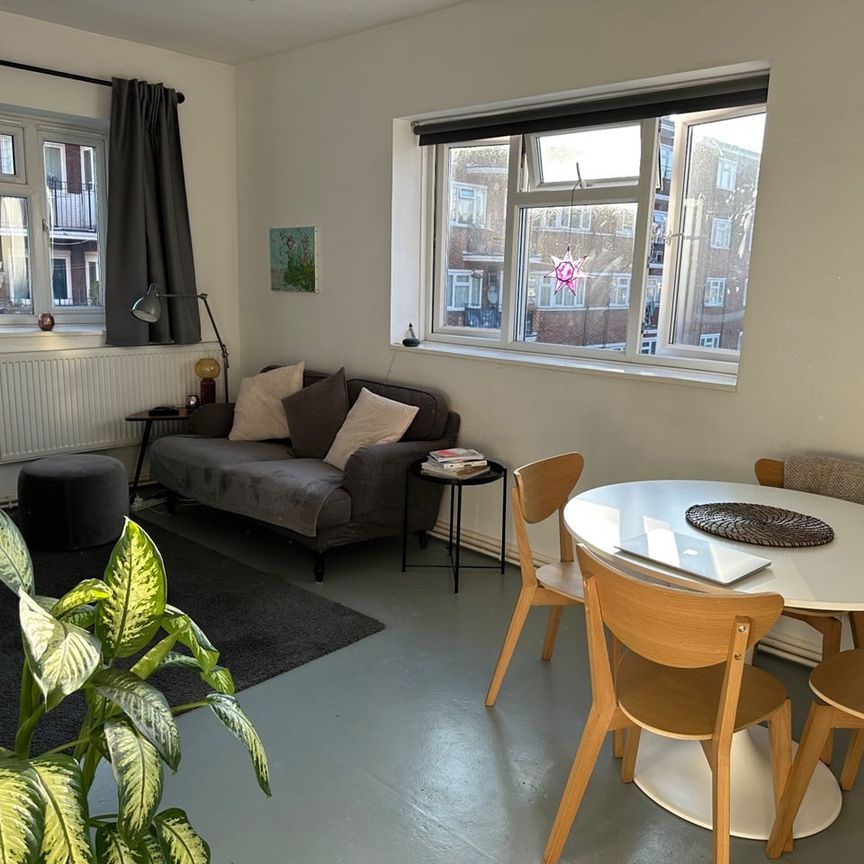2 Bed Flat, Fanshaw Street, N1 - Photo 1