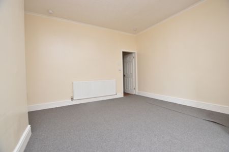2 Bedroom Terraced House - Photo 5