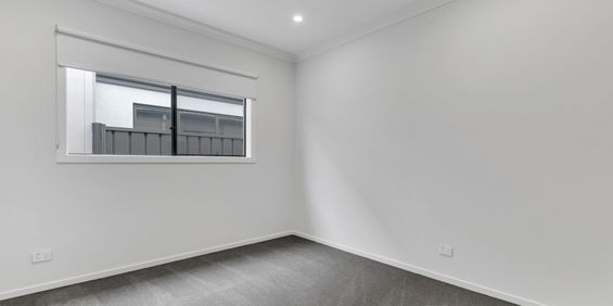 Space, Style & Comfort Await! - Photo 3
