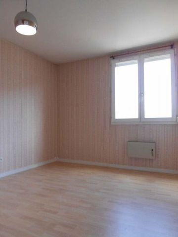 Location Appartement 2 pièces 45m² BESANCON 25000 - Photo 3