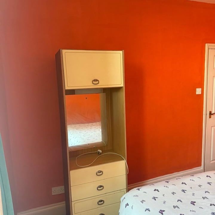 Room in a Shared House, Quantock Road, BS3 - Photo 1