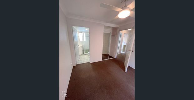 Fully Furnished 2 Bed 2 Bath in Maroubra | Big Balcony | Quiet Location | Direct Bus to UNSW! CONFIRM THE LEASE TERM IN ADVANCE! - Photo 1