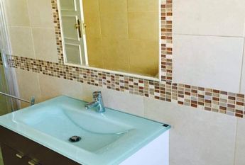 Quarto em Lisboa junto Av Roma