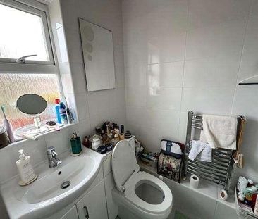 Bowmont Water, Didcot, OX11 - Photo 3