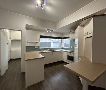 Disraeli St, Hawera - Photo 6