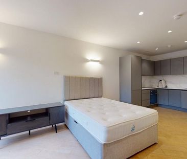Studio to rent - Photo 4