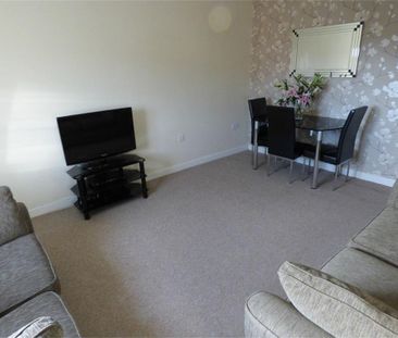 2 bedroom apartment to rent - Photo 6