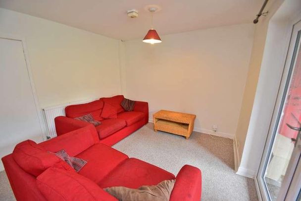 Stanmore, SO22 - Photo 1