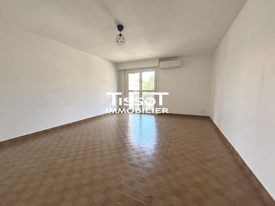 Location Appartement 4 pièces 77m² NIMES 30000 - Photo 1