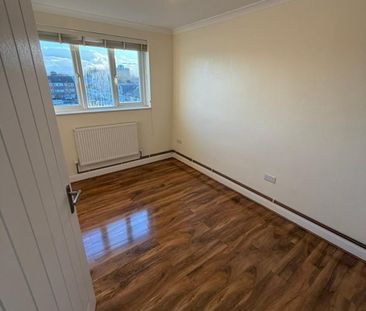 2 Bed Flat, Dore Avenue, E12 - Photo 1