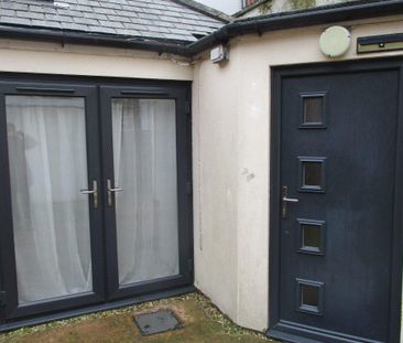 1 bedroom bungalow to rent - Photo 1