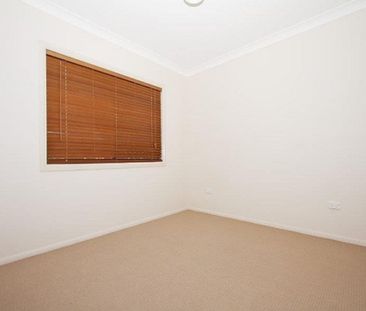 Conveniently Located 3-Bedroom Home – Walk to Westridge Shopping Ce... - Photo 3