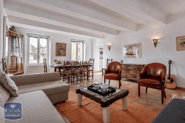 Location Appartement 3 pièces 101m² MARSEILLE 1er - Photo 1