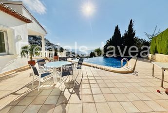 Villa with sea views for long term rental Javea Port