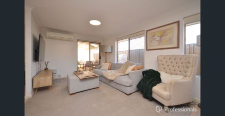 Airconditioned Front Villa in Group of 4 - Photo 3