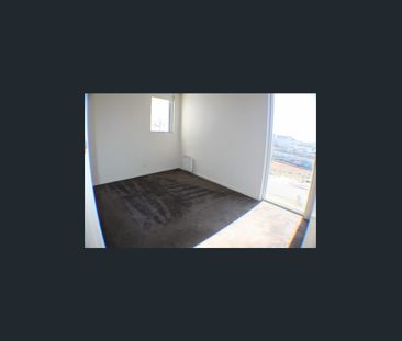 SPACIOUS 1 BED APARTMENT IN FOOTSCRAY - Photo 5