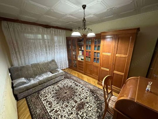 3 camere Eroii Revoluției - Photo 1