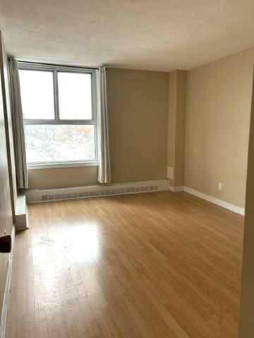 For Lease - 1785 Frobisher Drive Unit# 1009, Alta Vista and Area, Ontario - Photo 4