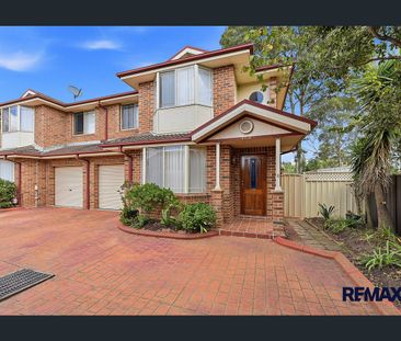 Immaculate Two-Level Townhouse Close to Schools, Shops & M4 - Photo 6