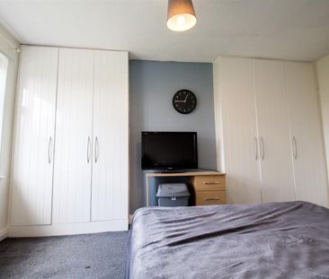Becketts Park Drive, Headingley, LS6 3PJ, Leeds - Photo 4
