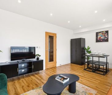 1 bedroom apartment to rent - Photo 1