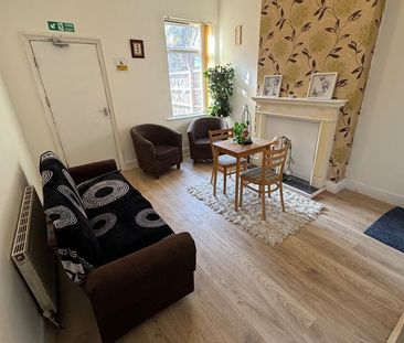 Room in a Shared House, Fern Road, B24 - Photo 2
