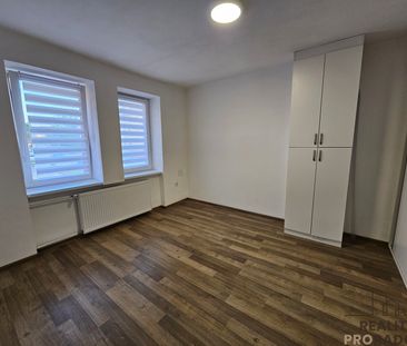 Pronájem bytu 3+kk 72 m², Hornická, Dubňany - Photo 5