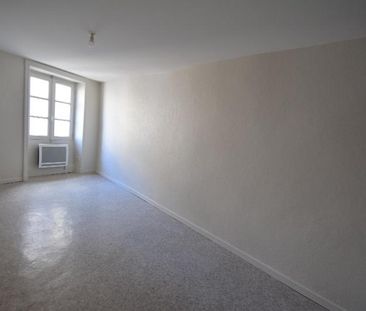 Location Appartement 2 pièces 27m² AUBENAS 07200 - Photo 4