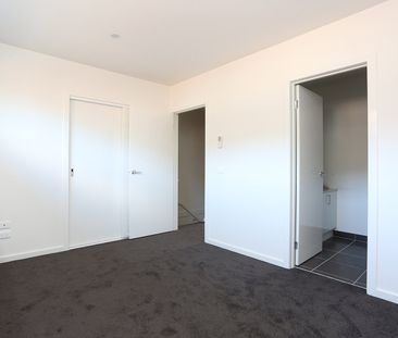 4/423 Gaffney Street, Pascoe Vale VIC 3044 - Photo 3