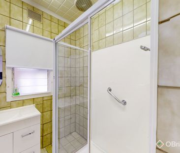 Charming 3-Bedroom Home with Established Gardens - Photo 5