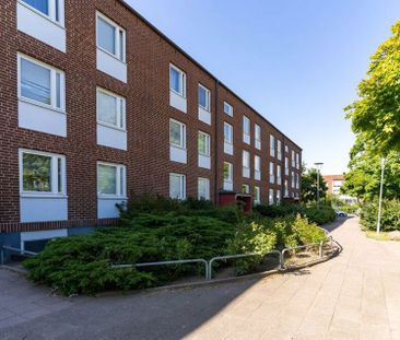 Bennets väg 19, Örtagården - Foto 1