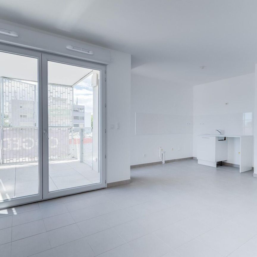 location Appartement T3 DE 60.11m² À NICE - Photo 1