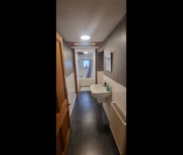 Room in a Shared Flat, Causewayside, EH9 - Photo 6