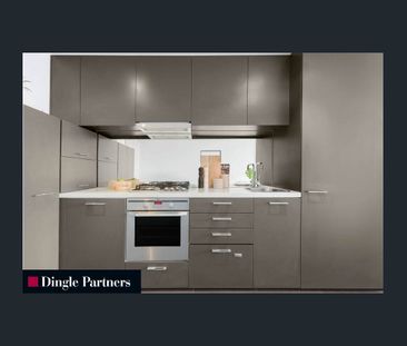 Modern Living in the Heart of South Yarra - Photo 1