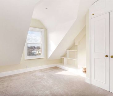 A bright one bedroom apartment - Photo 4