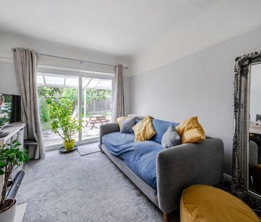 3 bedroom bungalow to rent - Photo 1