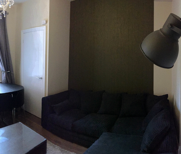 Spencer Street Unit 3 - Photo 2