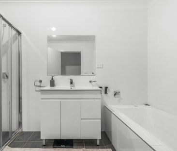 Spacious Family Home with Stunning Outlook and Prime Lakeside Locat... - Photo 2