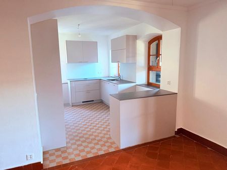 Beautiful 4.5-room apartment in St-Séverin - Photo 3