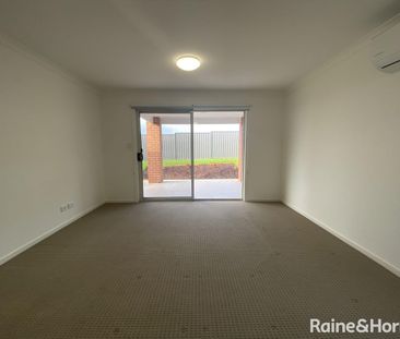 Modern Living in Prime Location - Photo 4
