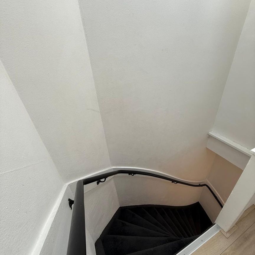 Bovenwoning Bas Jungeriusstraat, Rotterdam huren? - Photo 1