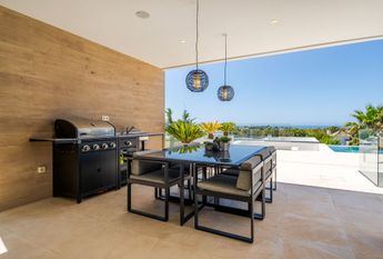 Luxury Villa for rent in Benahavís, Andalusia