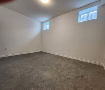 For Lease - 48 Betteridge Trail Unit# Lower, Barrie, Ontario - Photo 6